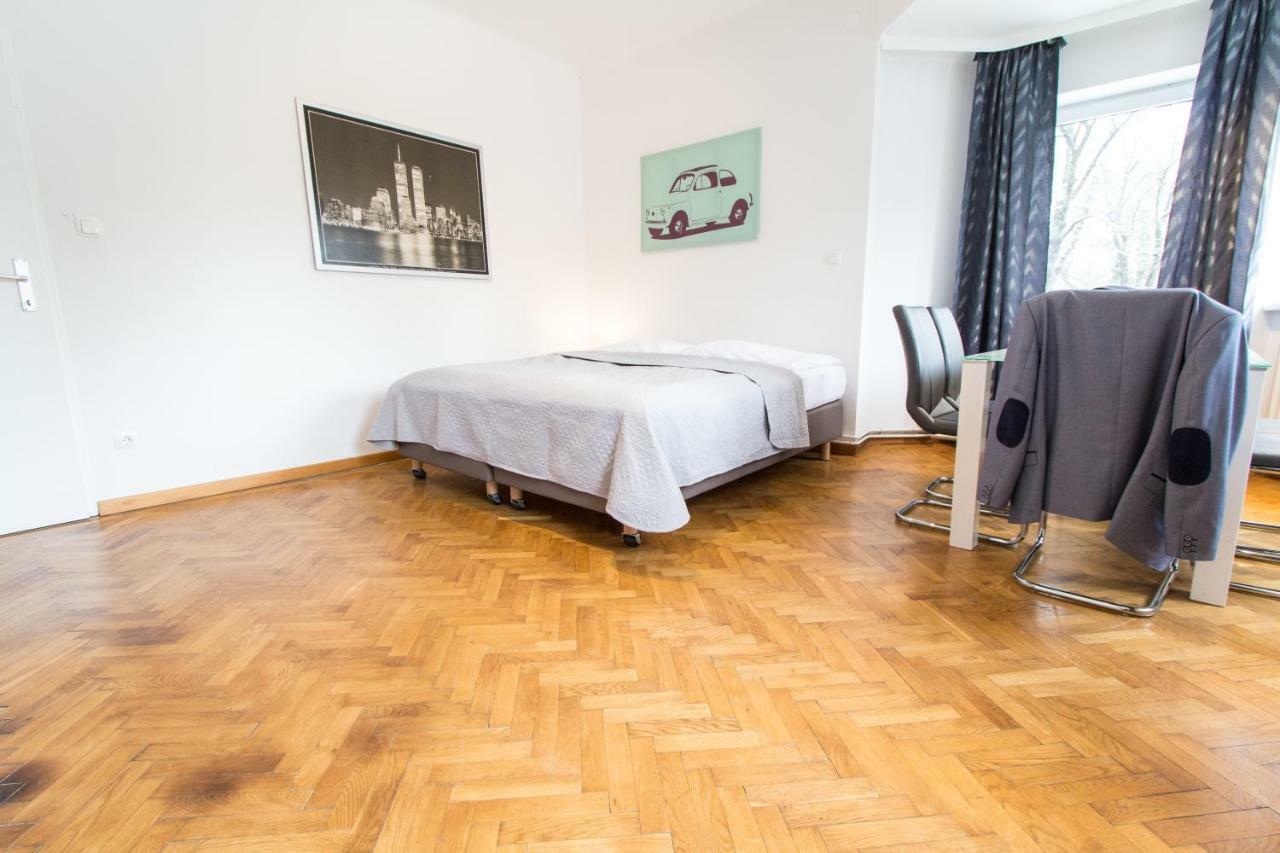 Apartment Veitingergasse Wina Bagian luar foto